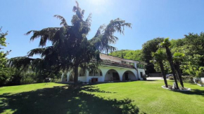 Cara Pace in collina per gruppi Montefiore Conca